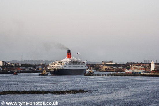 The QE2 passing North Shields and the Fish Quay.