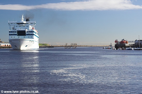Car and Passenger Ferry - Queen of Scandinavia.