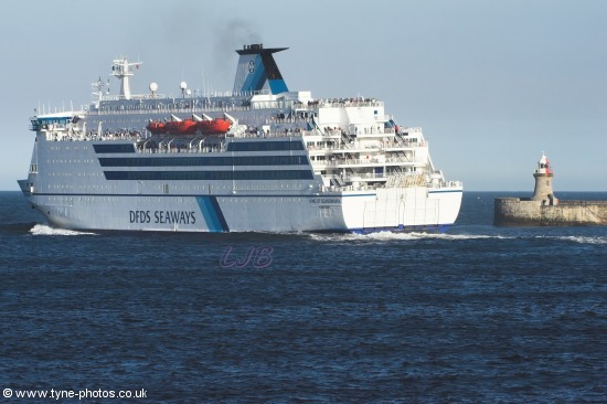 Car and Passenger Ferry - King of Scandinavia passing South Shields Pier and Lighthouse.