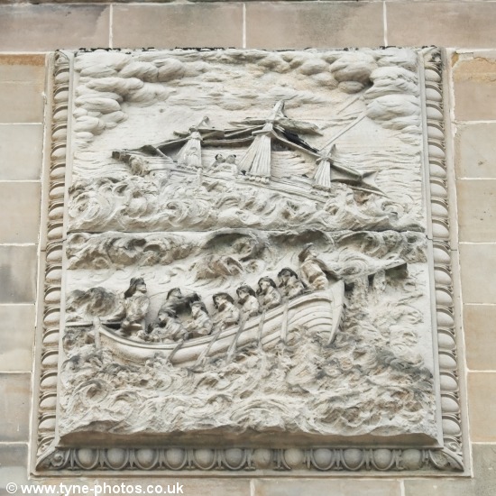 Monument to the lifeboat.
