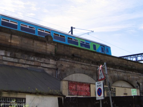 A train leaving the north end of the High Level Bridge towards Newcastle Central Station.