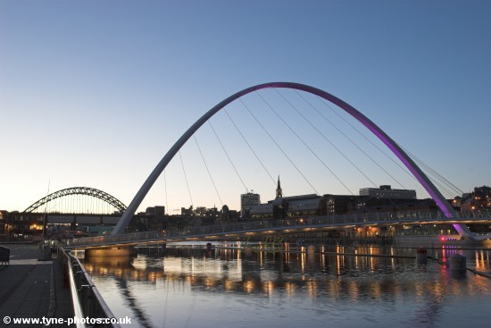 Newcastle to Gateshead Millennium Bridge shortly after sunset.