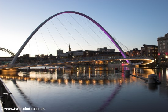 Newcastle to Gateshead Millennium Bridge shortly after sunset.