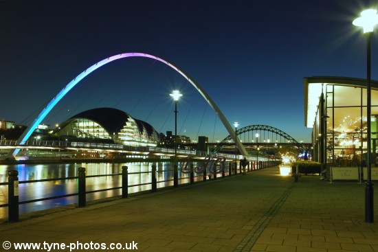 Gateshead Millennium Bridge seen from the Quayside beside the Pitcher and Piano Bar.