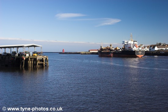 Dredger Sand Fulmar leaving the River Tyne.