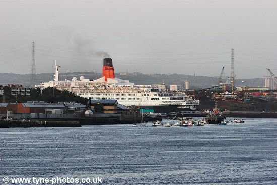 The QE2 disappearing from view as she approaches Mill Dam and Northumbria Quay.