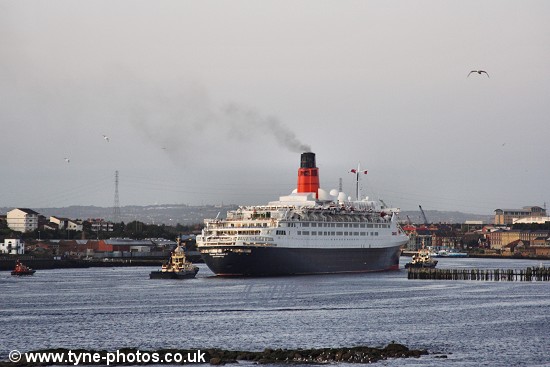 The QE2 passing North Shields and the Fish Quay.