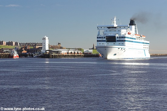 Car and Passenger Ferry - Queen of Scandinavia.