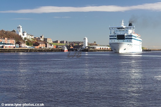 Car and Passenger Ferry - Queen of Scandinavia.