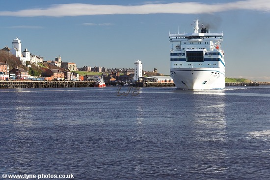 Car and Passenger Ferry - Queen of Scandinavia.
