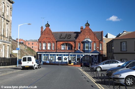 The Porthole pub near the ferry at North Shields.