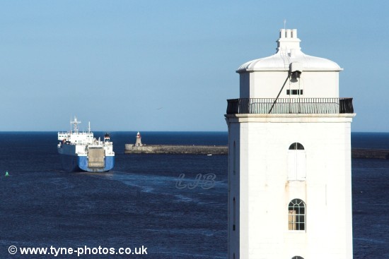 Car carrier City of Barcelona passing the Tyne Piers.