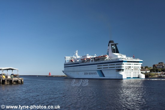 Car and Passenger Ferry - Queen of Scandinavia passing North Shields Fish Quay.