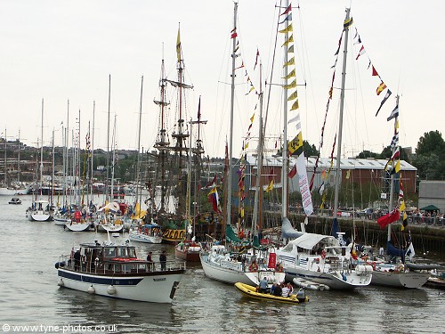 View downstream from the Millennium Bridge.