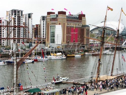 View over the River Tyne to Baltic Quay.